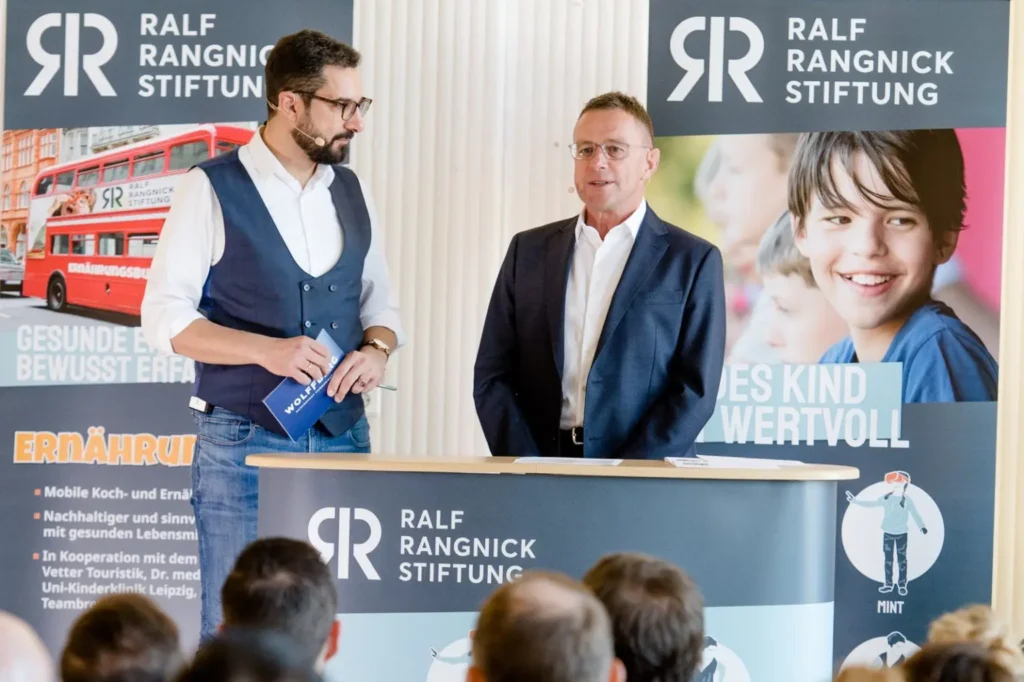 Zimmermann, Geschäftsführer WOLFFBERG Management Communication und Ralf Rangnick, Vorstand der Ralf Rangnick Stiftung